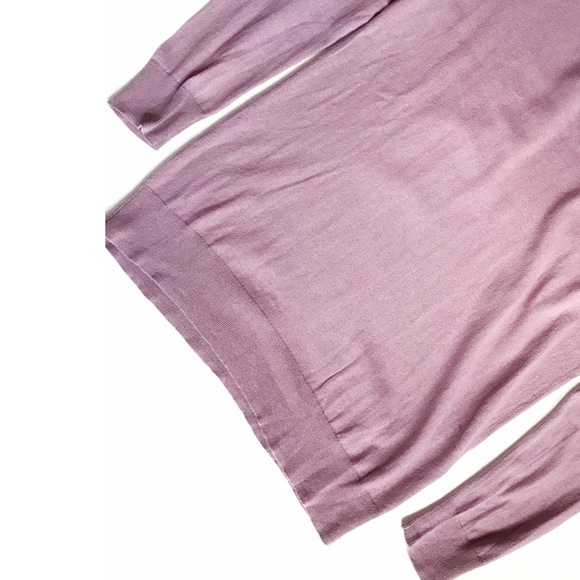 Aritzia Babaton Luxe V-Neck Sweater in Wistful Mauve Sz Med - Picture 8 of 8